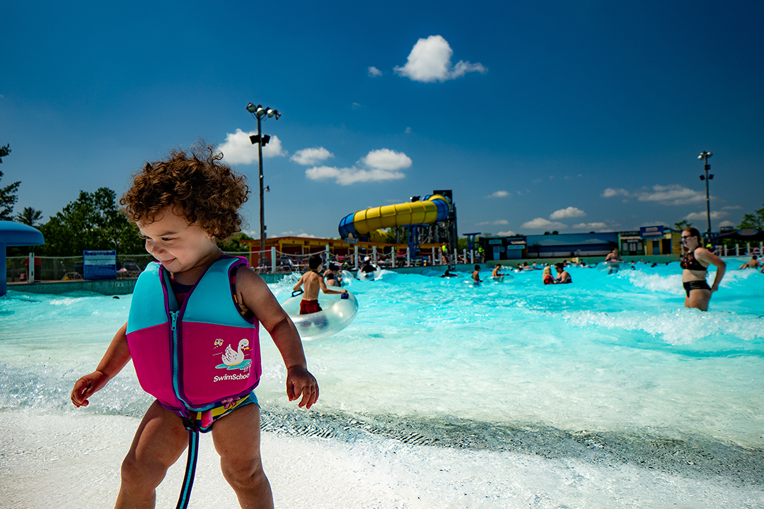 Noah S Ark A Place To Have Fun Enjoy And Eat With Your Family Noah S Ark Waterpark